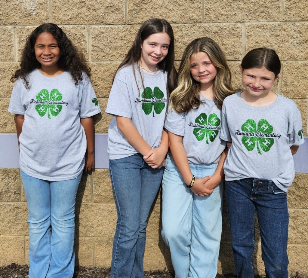 4th grade at regional clover bowl